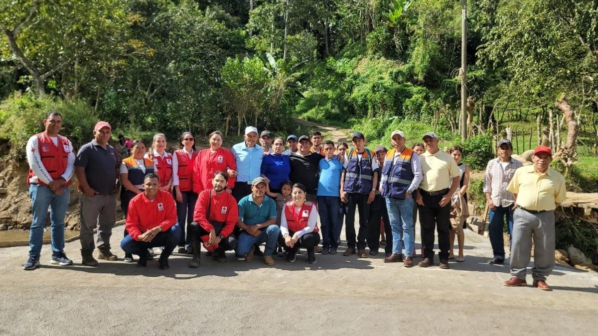 Cruz Roja Hondureña inaugura vado comunitario en El Paraíso